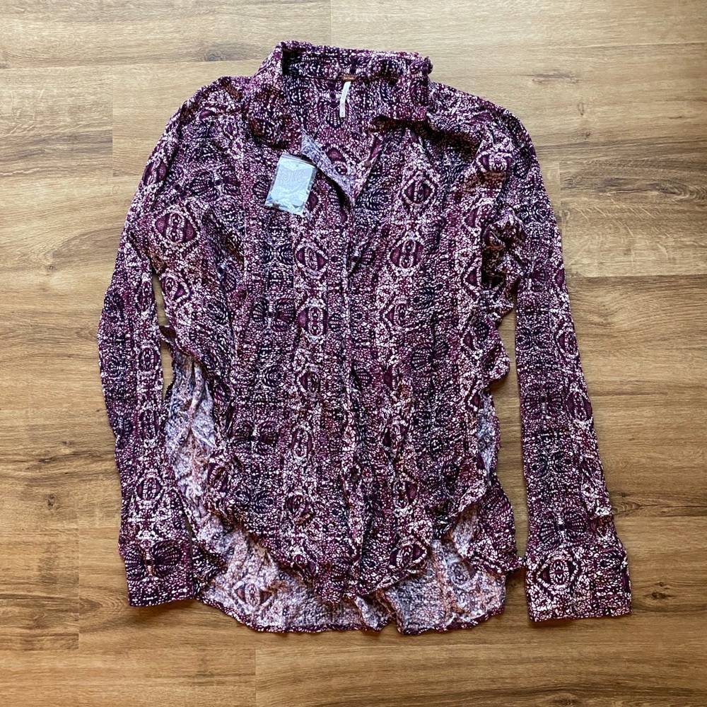 ❌ SOLD ❌ Free People Button Up Top